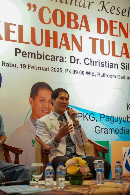 Race photo from Seminar Kesehatan : Coba Dengar Keluhan Tulang Kita