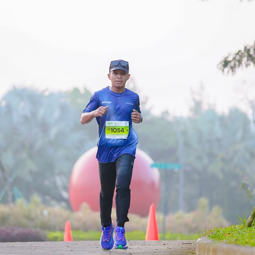 Race photo from BOGORUN 2026