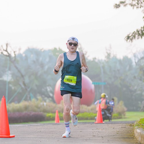 Race photo from BOGORUN 2026