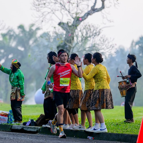 Race photo from BOGORUN 2026