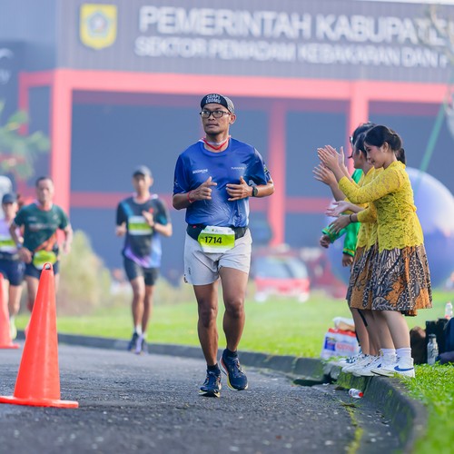 Race photo from BOGORUN 2026