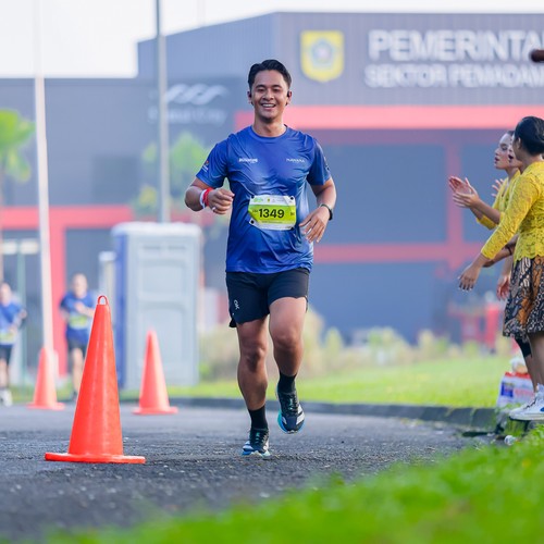 Race photo from BOGORUN 2026