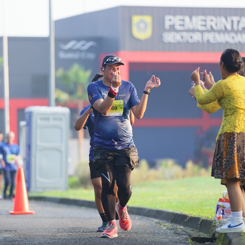 Race photo from BOGORUN 2026