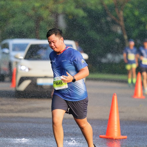 Race photo from BOGORUN 2026