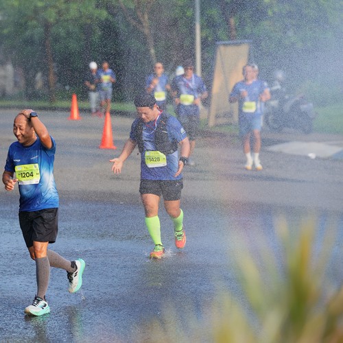 Race photo from BOGORUN 2026