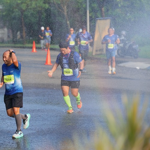 Race photo from BOGORUN 2026