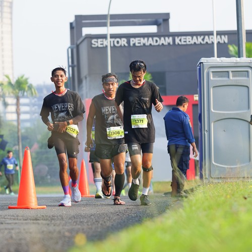 Race photo from BOGORUN 2026