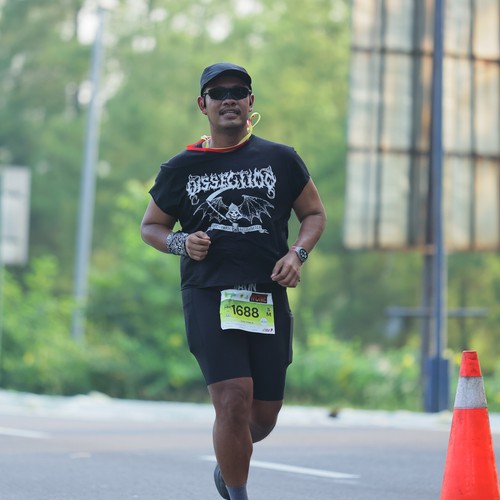 Race photo from BOGORUN 2026
