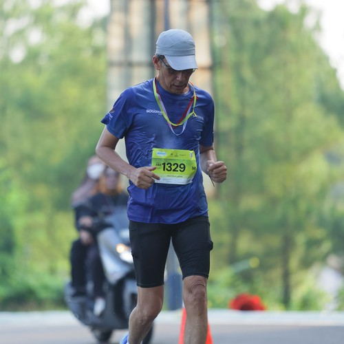 Race photo from BOGORUN 2026