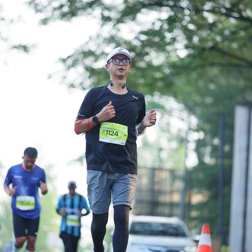Race photo from BOGORUN 2026