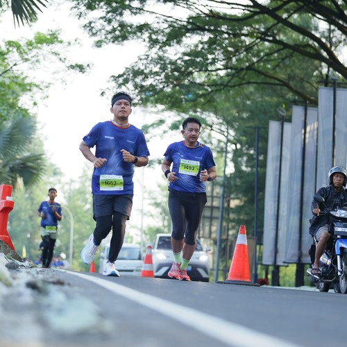 Race photo from BOGORUN 2026