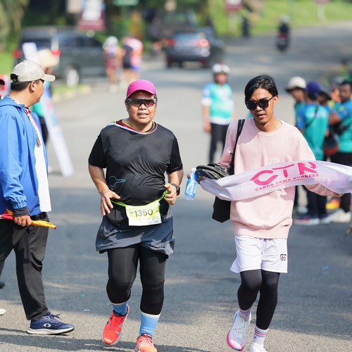 Race photo from BOGORUN 2026