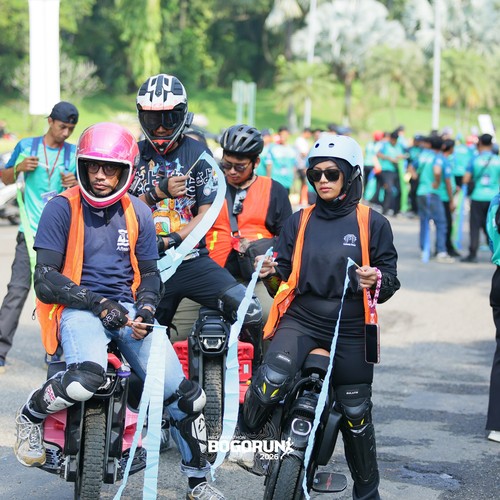 Race photo from BOGORUN 2026