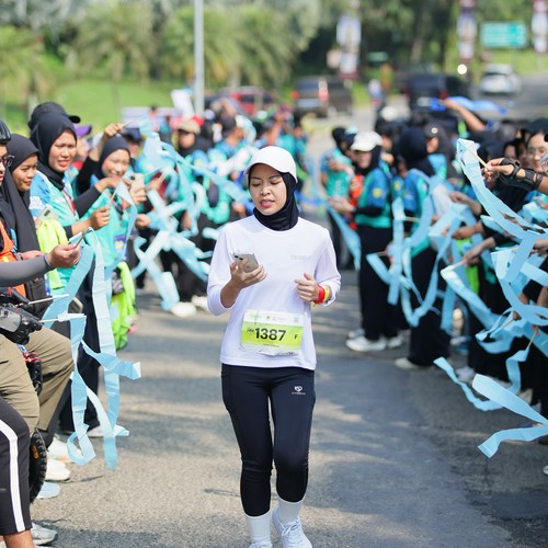 Race photo from BOGORUN 2026