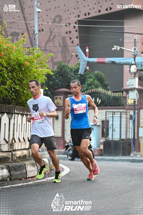 Race photo from Smartfren Run 2025 