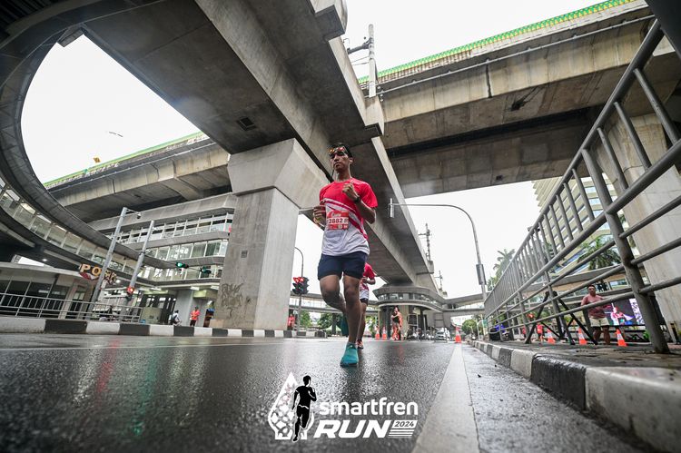 Race photo from Smartfren Run 2024