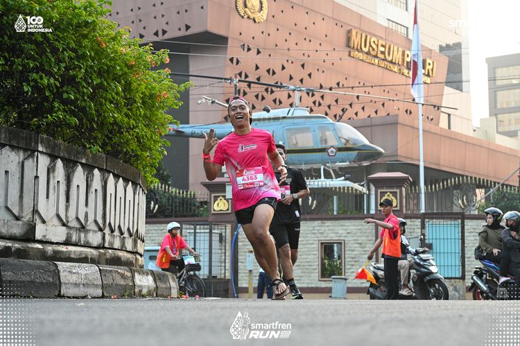 Race photo from Smartfren Run 2025 