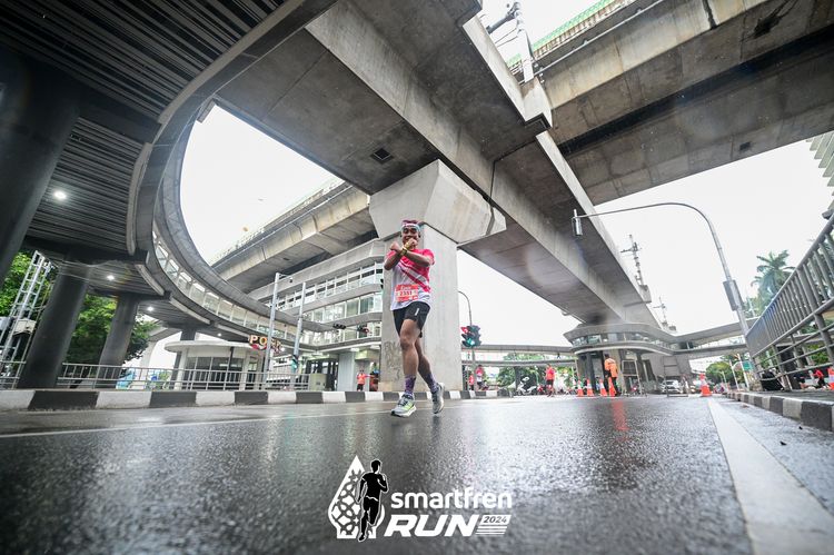 Race photo from Smartfren Run 2024