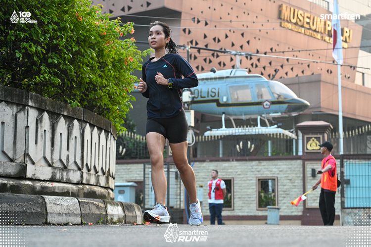 Race photo from Smartfren Run 2025 