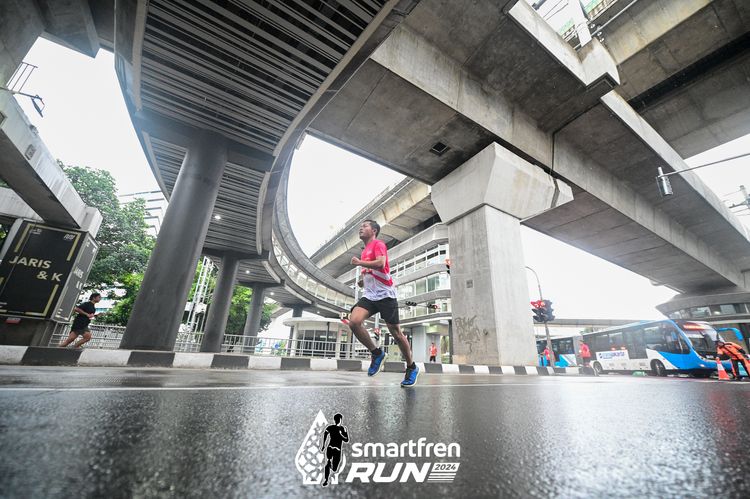 Race photo from Smartfren Run 2024