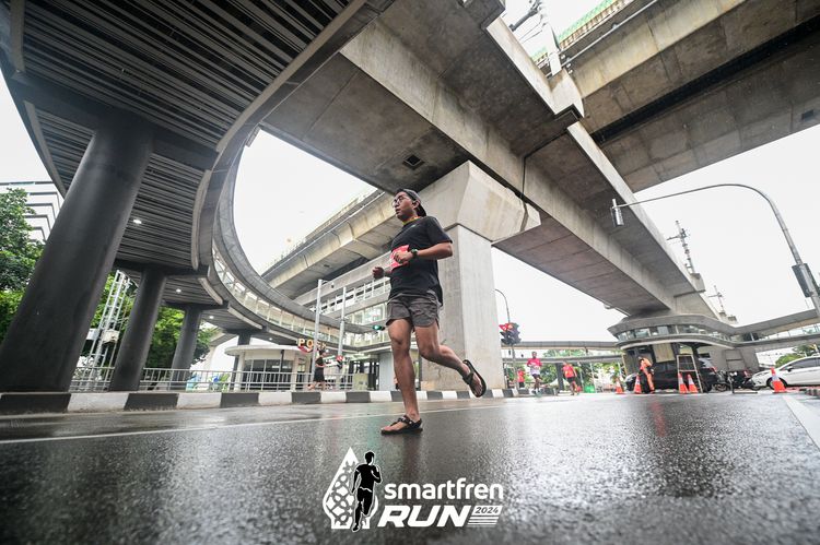 Race photo from Smartfren Run 2024