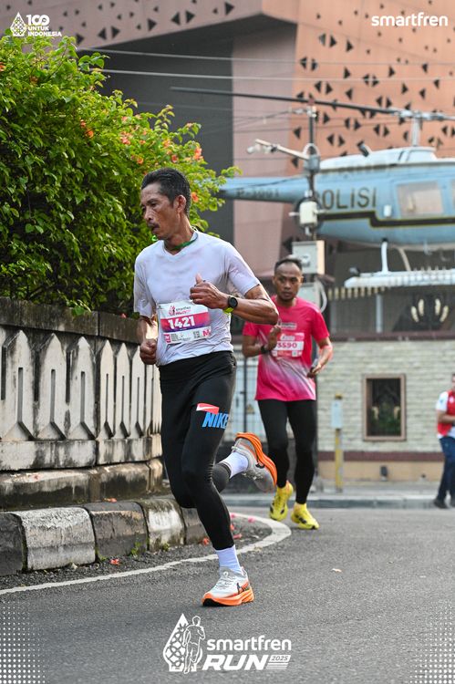 Race photo from Smartfren Run 2025 