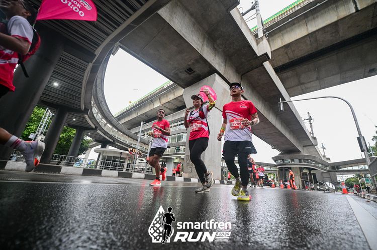 Race photo from Smartfren Run 2024