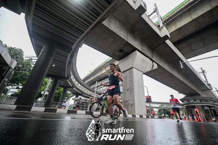 Race photo from Smartfren Run 2024