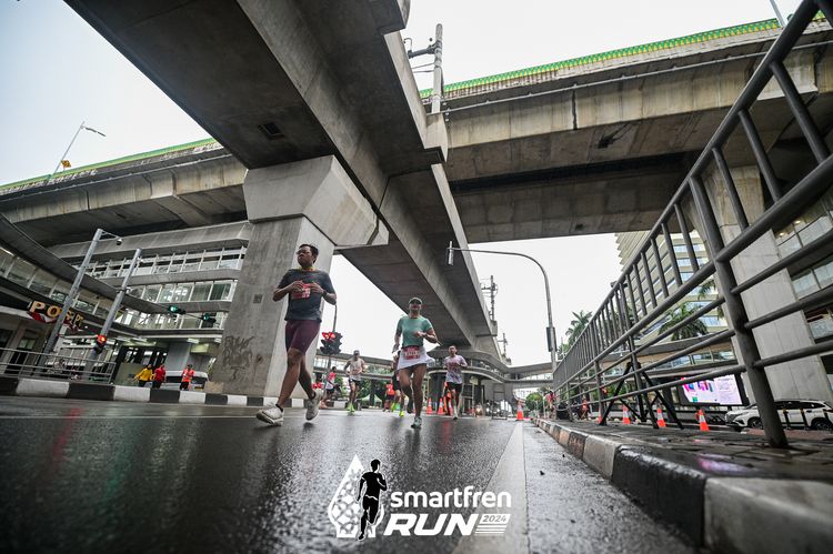 Race photo from Smartfren Run 2024