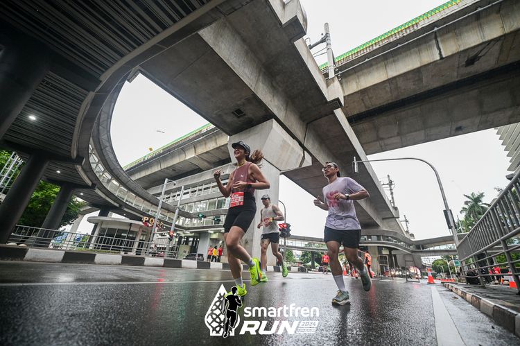 Race photo from Smartfren Run 2024
