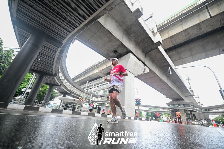 Race photo from Smartfren Run 2024