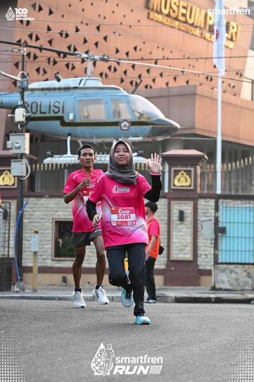 Race photo from Smartfren Run 2025 