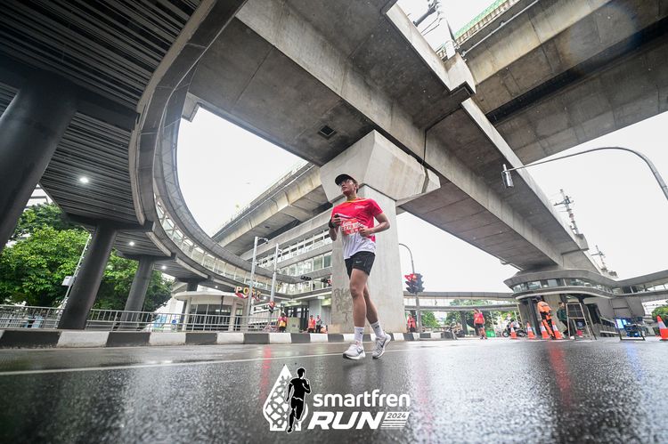 Race photo from Smartfren Run 2024