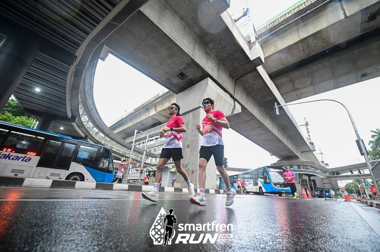Race photo from Smartfren Run 2024