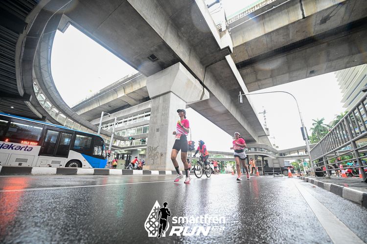 Race photo from Smartfren Run 2024