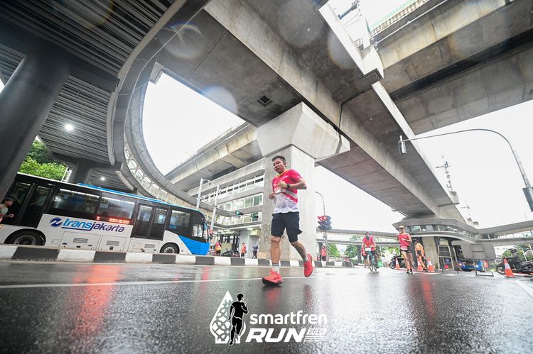 Race photo from Smartfren Run 2024
