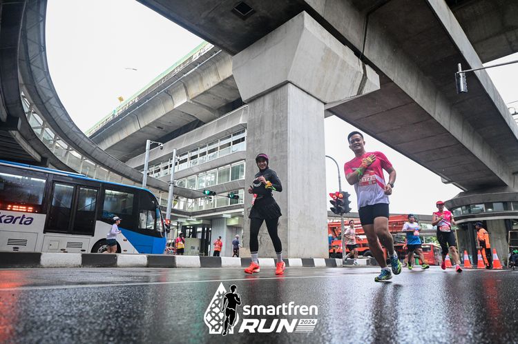 Race photo from Smartfren Run 2024