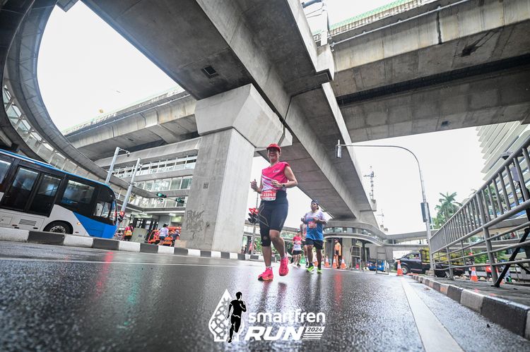 Race photo from Smartfren Run 2024