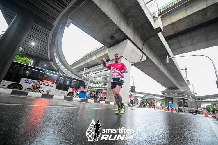 Race photo from Smartfren Run 2024