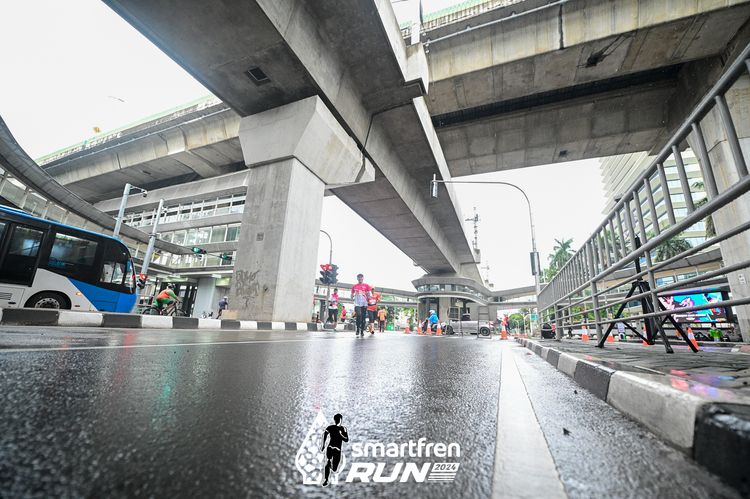 Race photo from Smartfren Run 2024