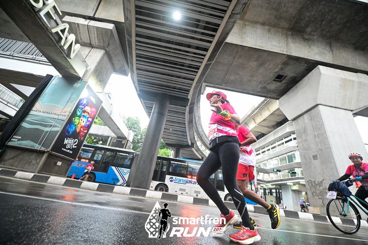 Race photo from Smartfren Run 2024