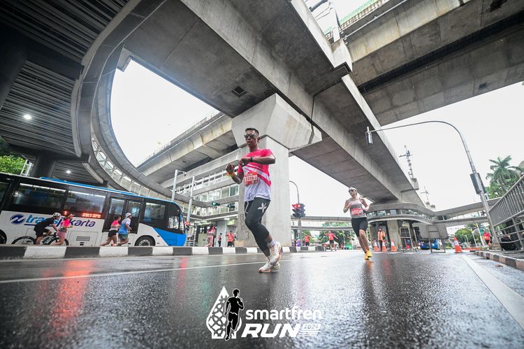 Race photo from Smartfren Run 2024