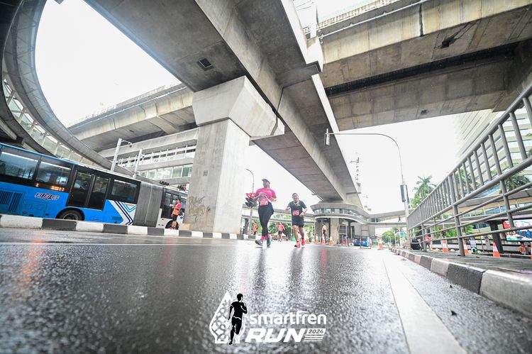 Race photo from Smartfren Run 2024