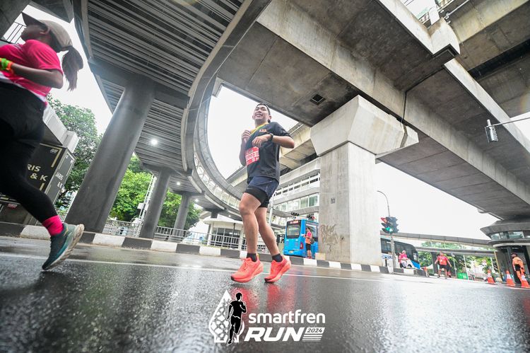 Race photo from Smartfren Run 2024
