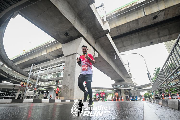 Race photo from Smartfren Run 2024