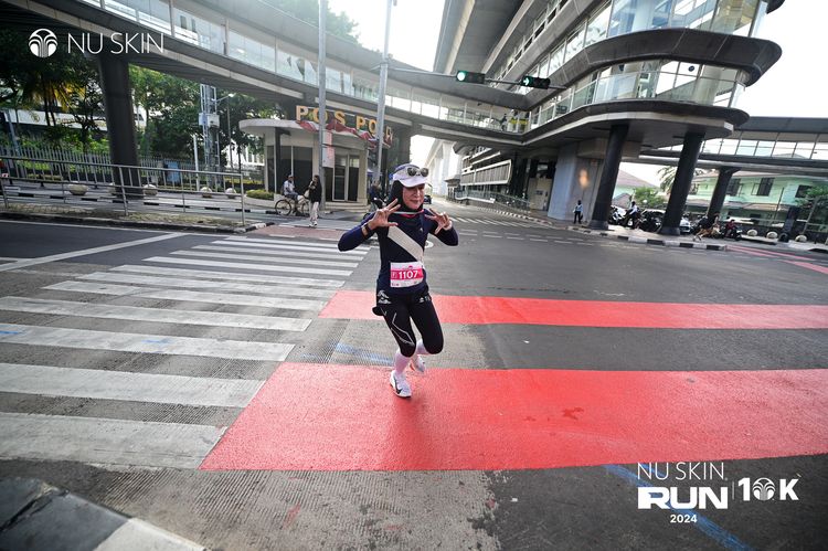 Race photo from Nu Skin Run 10K