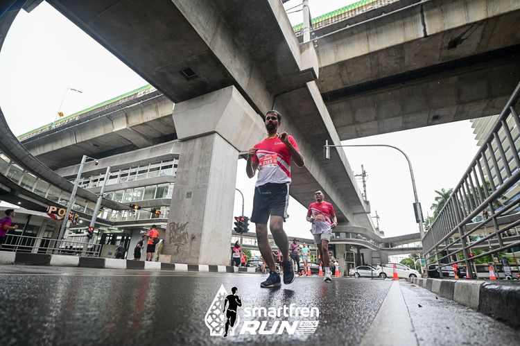 Race photo from Smartfren Run 2024