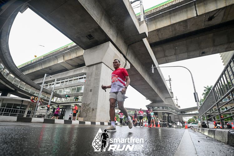 Race photo from Smartfren Run 2024