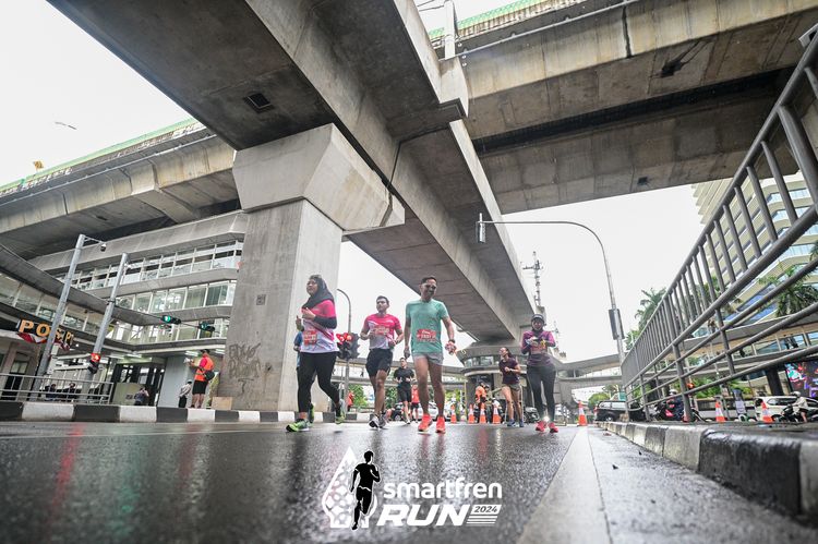 Race photo from Smartfren Run 2024