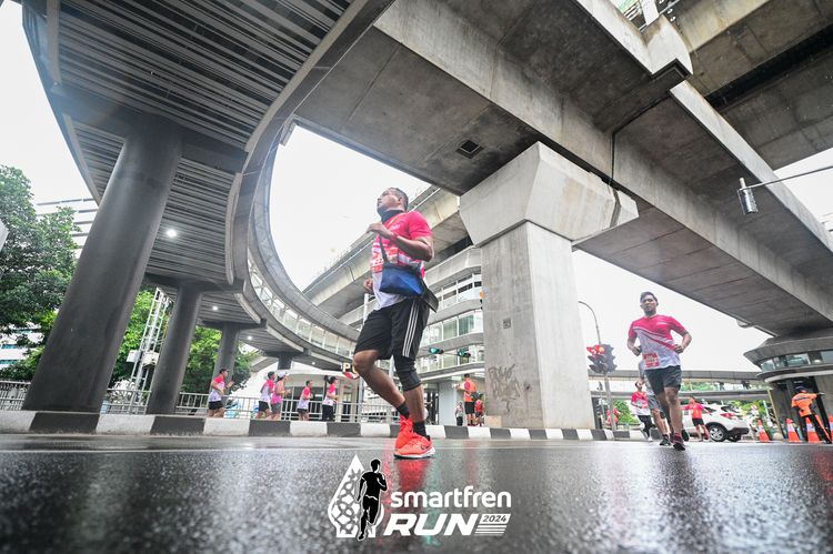 Race photo from Smartfren Run 2024